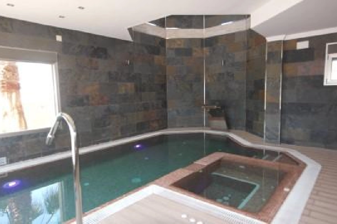 villa en Benissa en vente, construit 585 m², terrain 1843 m², 4 chambre, 5 salle de bains, piscina, ref.: COB-2005-31