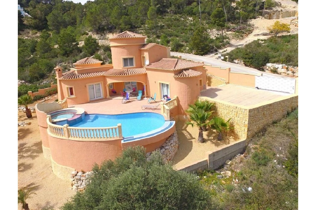villa en Javea en vente, construit 152 m², terrain 1000 m², 3 chambre, 3 salle de bains, piscina, ref.: COB-2927-1
