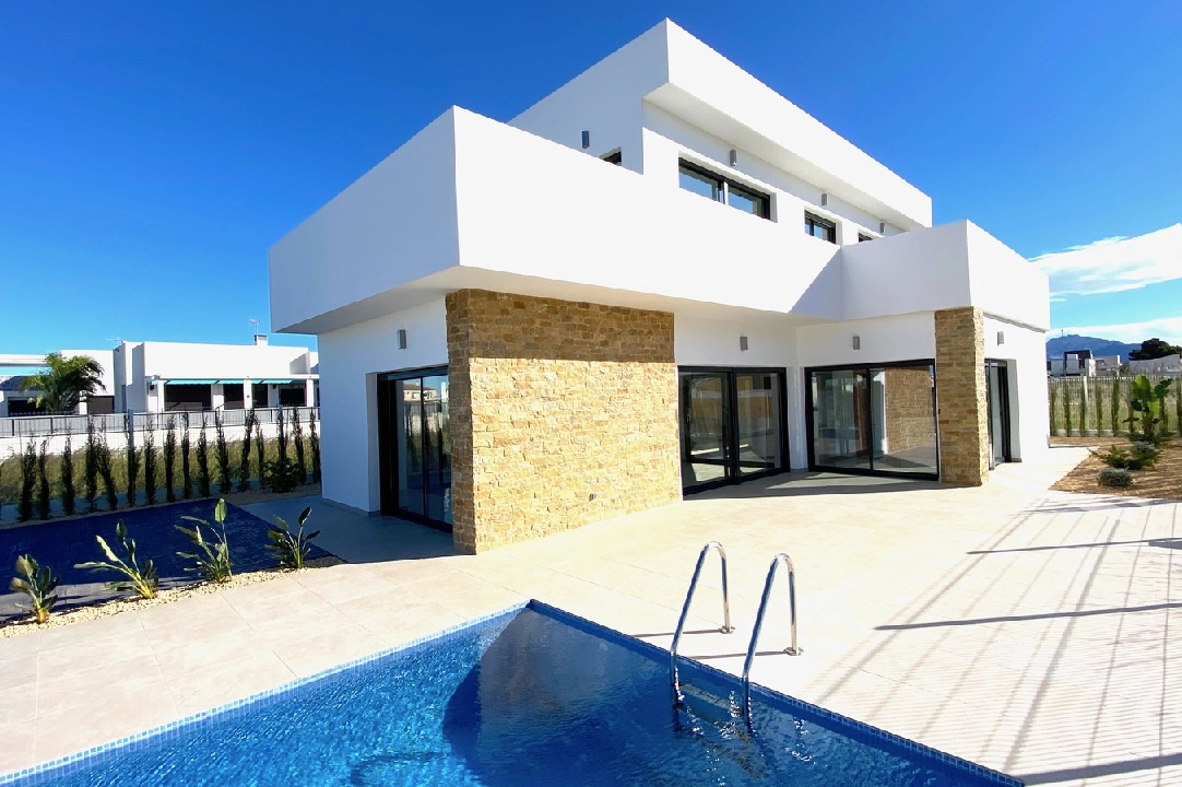 villa en El Vergel en vente, construit 149 m², ano de construccion 2020, estado nuevo, + calefaccion suelo, aire acondicionado, terrain 400 m², 3 chambre, 3 salle de bains, piscina, ref.: GC-2320-N-25