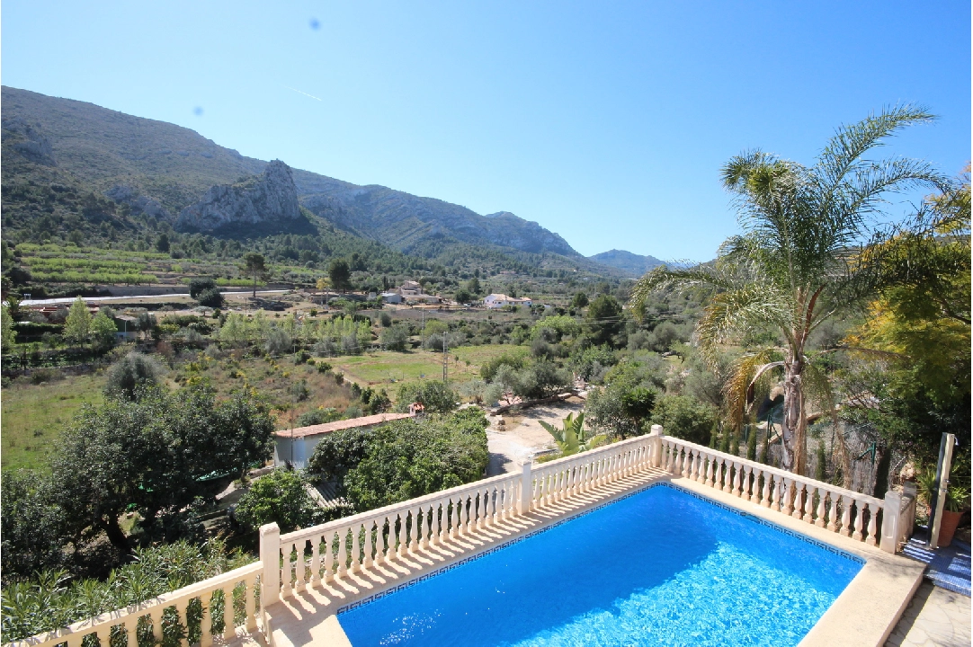 villa en Pedreguer(Monte Solana II) en location de vacances, construit 186 m², ano de construccion 2007, + KLIMA, aire acondicionado, terrain 849 m², 3 chambre, 2 salle de bains, piscina, ref.: T-0821-2