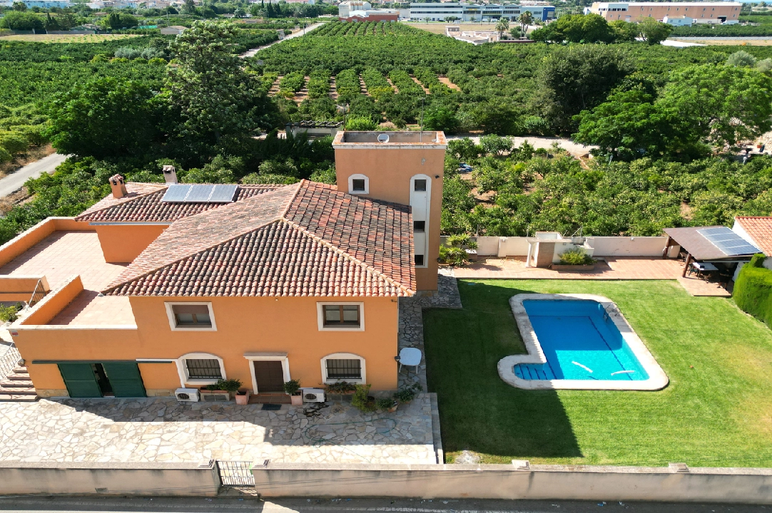 villa en Pamis en vente, construit 320 m², + estufa, aire acondicionado, terrain 1800 m², 4 chambre, 1 salle de bains, piscina, ref.: SB-2122-1