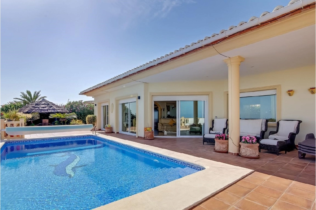 villa en Moraira(Benimeit) en vente, construit 370 m², aire acondicionado, terrain 785 m², 4 chambre, 3 salle de bains, ref.: BP-6376MOR-2