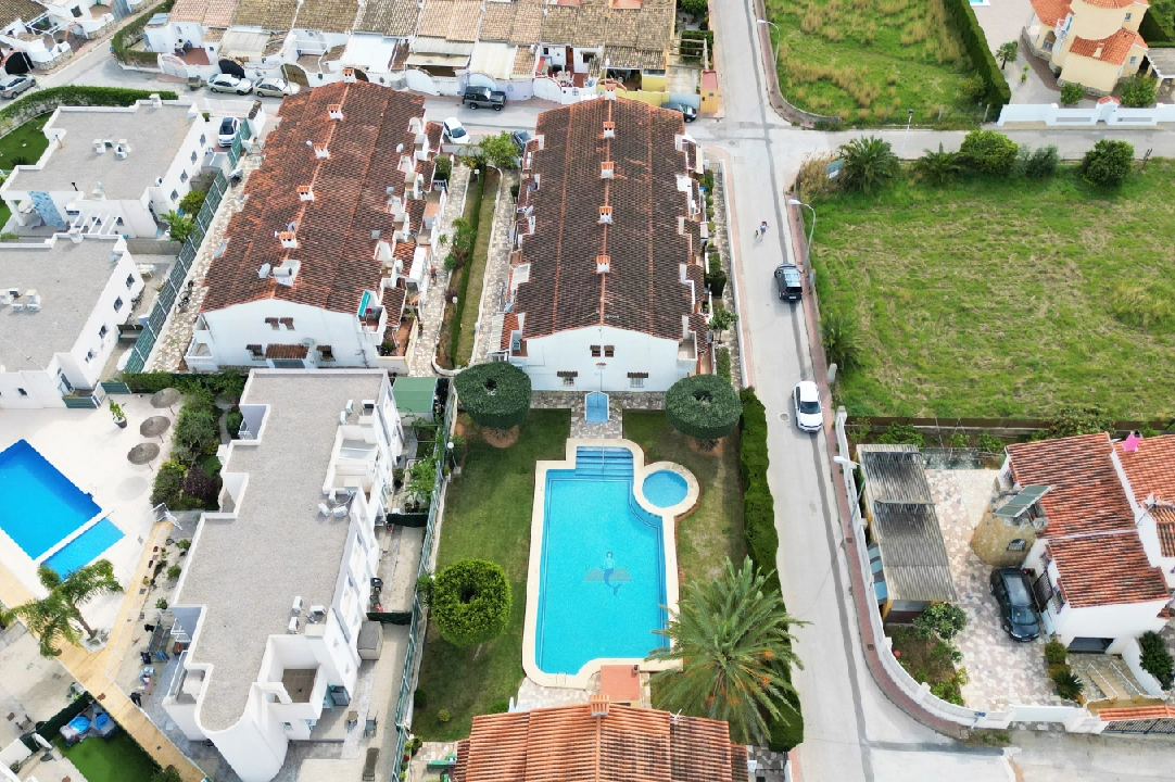 adosado en Els Poblets en vente, construit 77 m², ano de construccion 1990, aire acondicionado, 2 chambre, 2 salle de bains, piscina, ref.: SB-1723-4