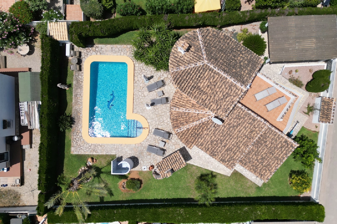 villa en Els Poblets(Barranquets) en location de vacances, construit 115 m², ano de construccion 2001, estado bien cuidado, + calefaccion central, aire acondicionado, terrain 520 m², 3 chambre, 2 salle de bains, piscina, ref.: T-0823-19