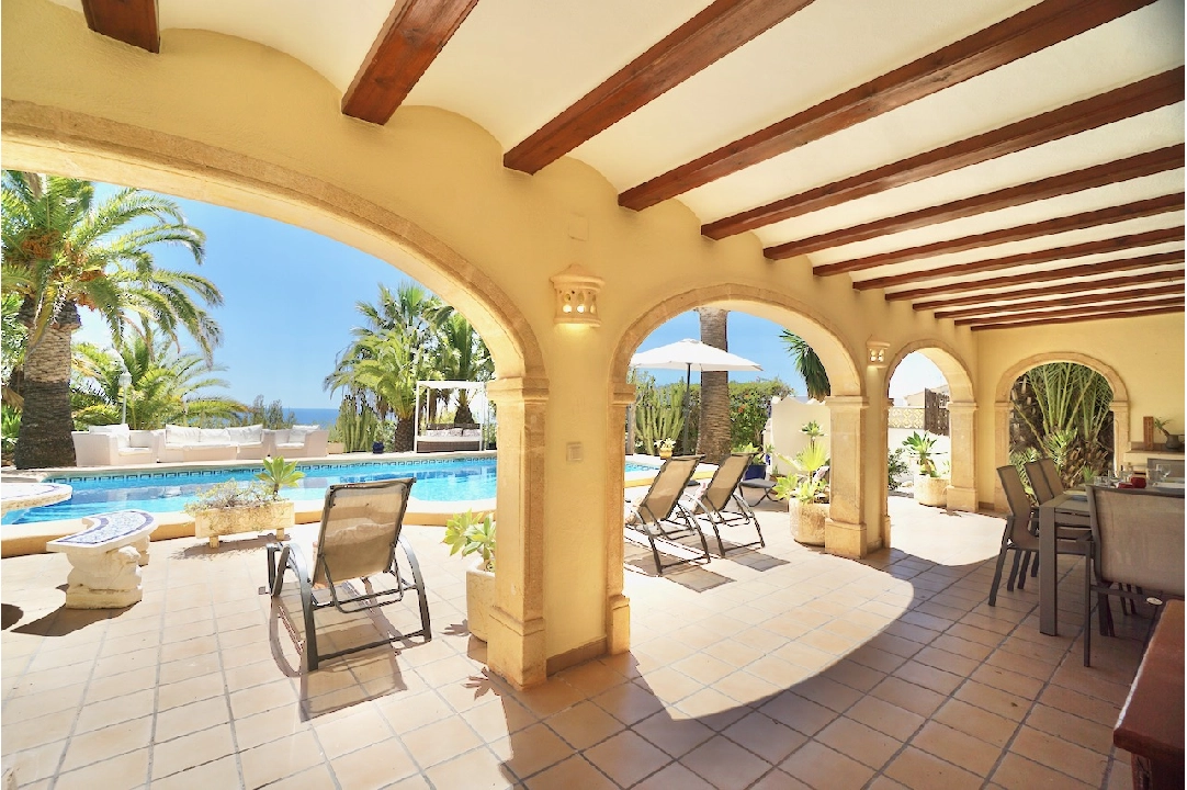 villa en Benitachell(La Cumbre del Sol) en vente, construit 340 m², terrain 994 m², 5 chambre, 5 salle de bains, piscina, ref.: CA-H-1677-AMBE-19