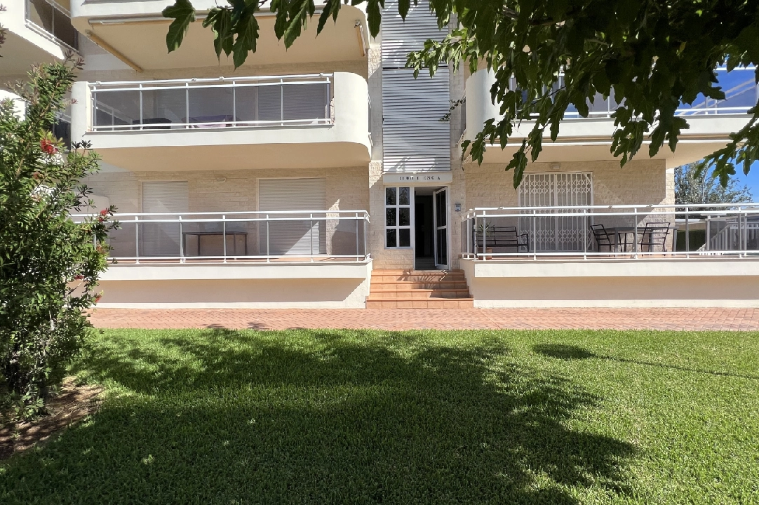 appartement en Denia(Las Marinas) en vente, construit 81 m², ano de construccion 2006, estado bien cuidado, + calefaccion central, aire acondicionado, 1 chambre, piscina, ref.: SC-K0923-34