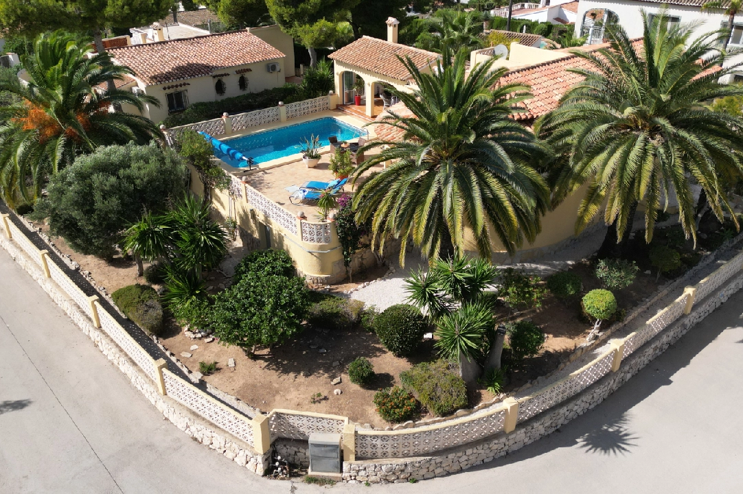 villa en Javea(Balcon al Mar) en vente, construit 167 m², ano de construccion 1979, + estufa, aire acondicionado, terrain 903 m², 3 chambre, 2 salle de bains, piscina, ref.: JS-2223-3