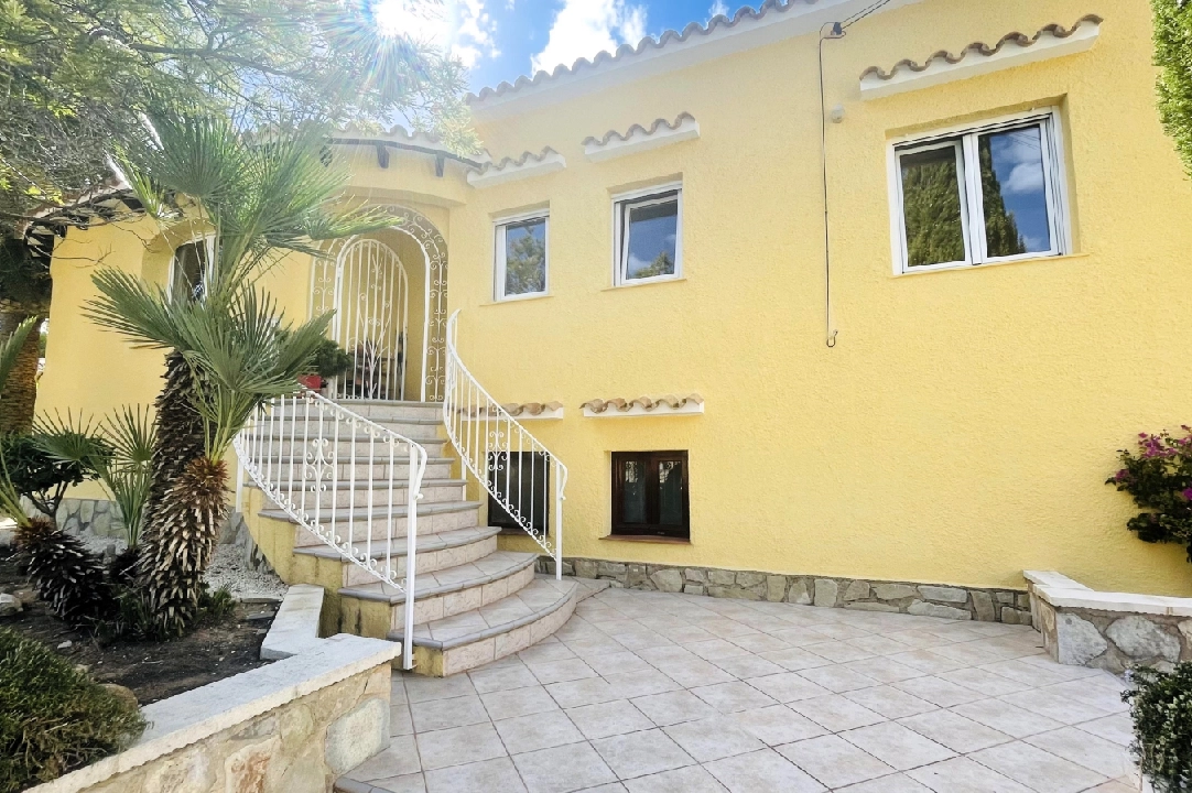 villa en Javea(Balcon al Mar) en vente, construit 167 m², ano de construccion 1979, + estufa, aire acondicionado, terrain 903 m², 3 chambre, 2 salle de bains, piscina, ref.: JS-2223-33