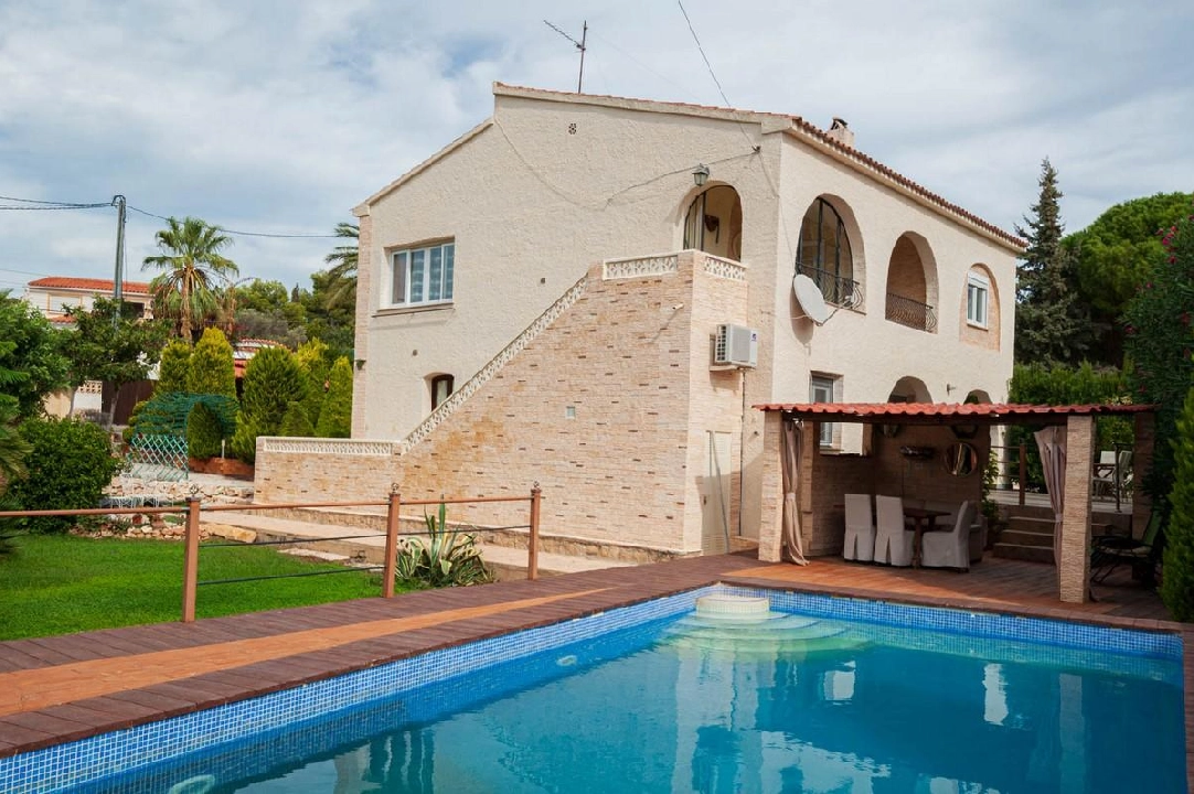 villa en Calpe en vente, construit 227 m², terrain 1025 m², 4 chambre, 2 salle de bains, piscina, ref.: COB-3399-1