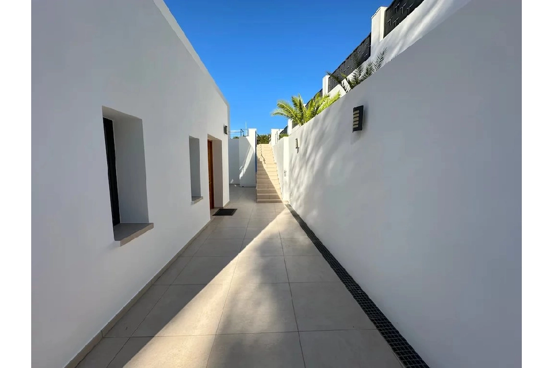 villa en Javea en vente, construit 300 m², 4 chambre, 4 salle de bains, piscina, ref.: BS-83618032-31