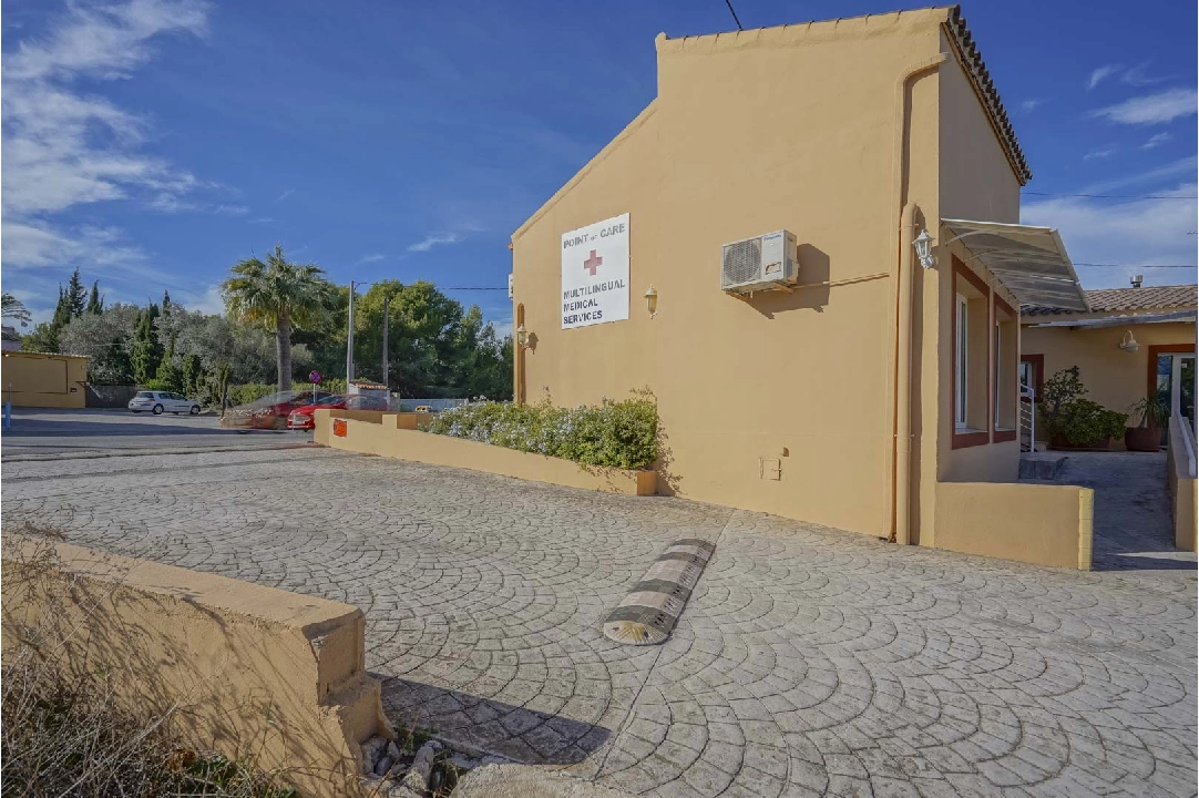 villa en Javea(Arenal) en vente, construit 393 m², aire acondicionado, terrain 1434 m², 4 chambre, 6 salle de bains, ref.: BP-4329JAV-48