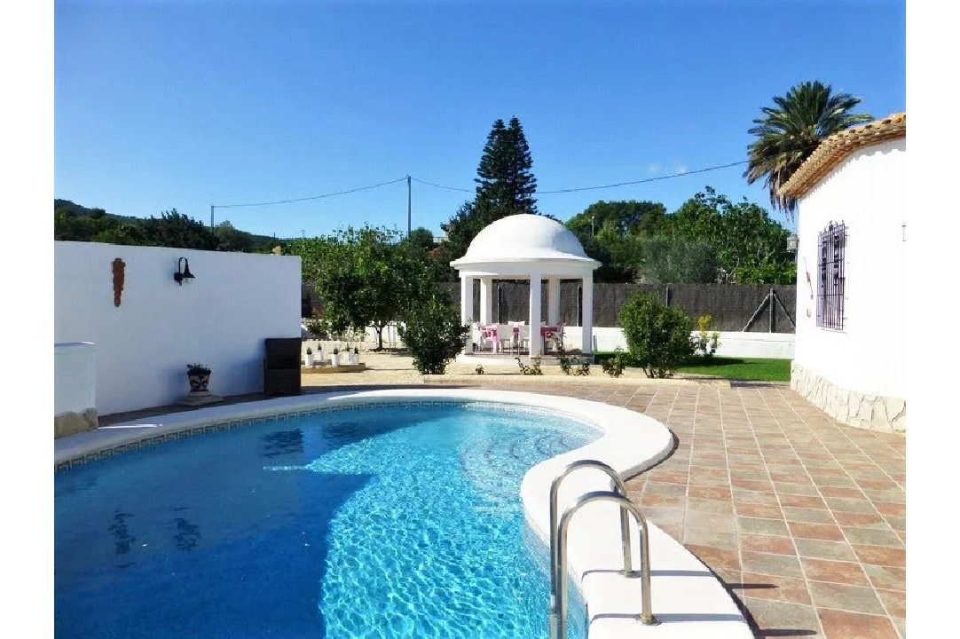 villa en Javea en vente, construit 313 m², aire acondicionado, 4 chambre, 3 salle de bains, piscina, ref.: BS-84092006-3