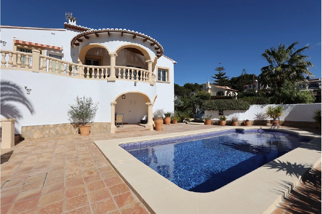 villa en Benissa(La Fustera) en vente, construit 238 m², terrain 800 m², 2 chambre, 1 salle de bains, piscina, ref.: CA-H-1744-AMB-2