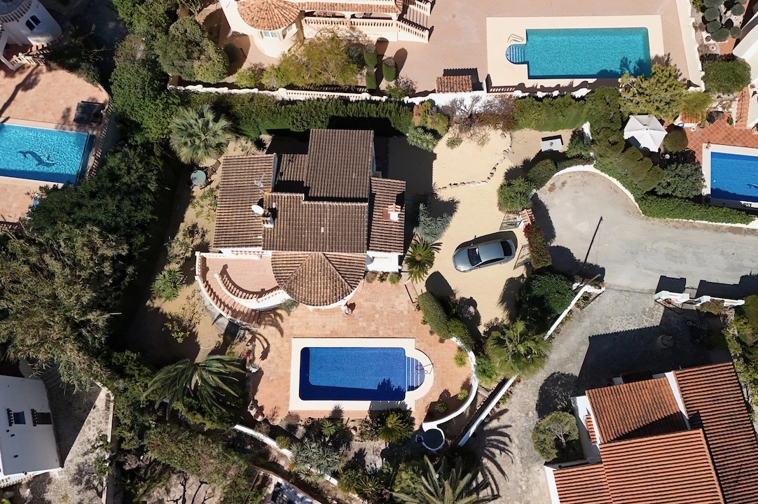 villa en Benissa(La Fustera) en vente, construit 238 m², terrain 800 m², 2 chambre, 1 salle de bains, piscina, ref.: CA-H-1744-AMB-37