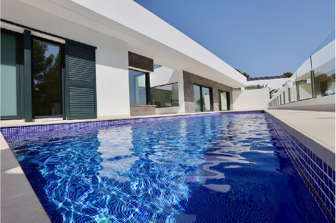 villa en Benissa(La Fustera) en vente, construit 300 m², aire acondicionado, terrain 950 m², 4 chambre, 3 salle de bains, piscina, ref.: CA-H-1747-AMB-1