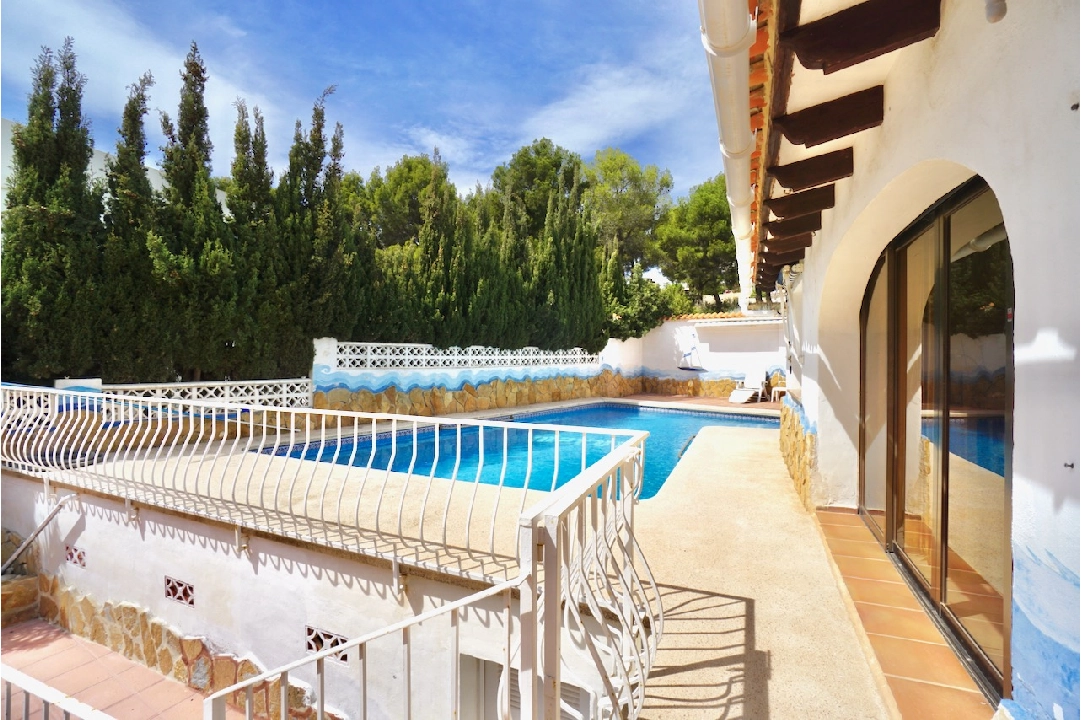 villa en Moraira(Moravit) en vente, construit 232 m², terrain 701 m², 3 chambre, 2 salle de bains, piscina, ref.: CA-H-1753-AMB-21