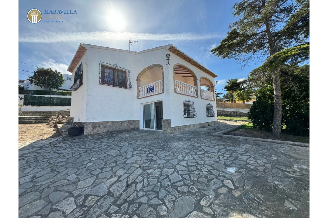villa en Javea en vente, construit 176 m², ano de construccion 1980, aire acondicionado, terrain 1606 m², 3 chambre, 3 salle de bains, ref.: MV-M-2510-6
