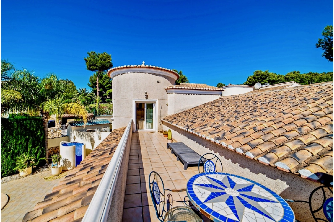 villa en Benissa(La Fustera) en vente, construit 220 m², aire acondicionado, terrain 994 m², 4 chambre, 3 salle de bains, piscina, ref.: CA-H-1756-AMB-8